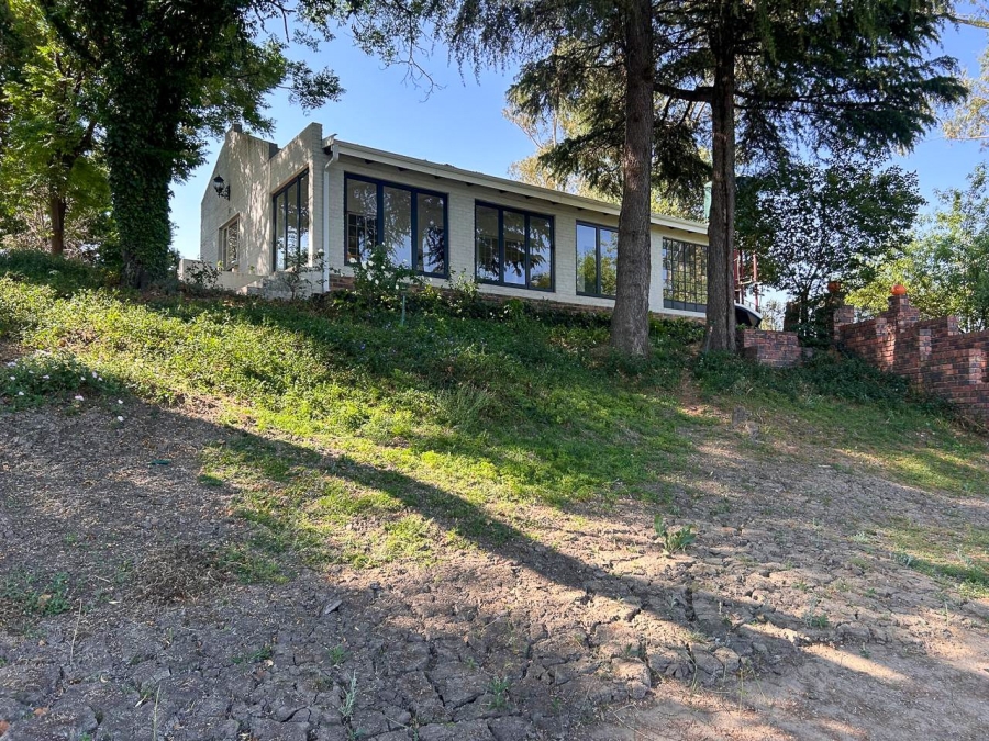 4 Bedroom Property for Sale in Lindequesdrif North West